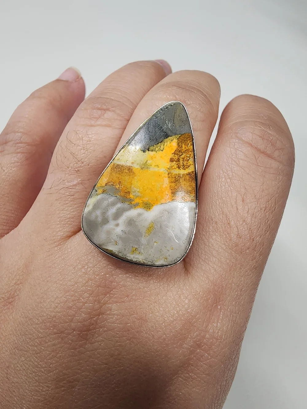 Sz 9 Yellow and Gray Statement Resin Bumble Bee Jasper-look Ring Teardrop Boho